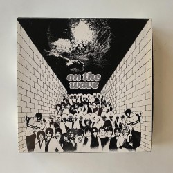 Various Artists - On the Wave 2814215