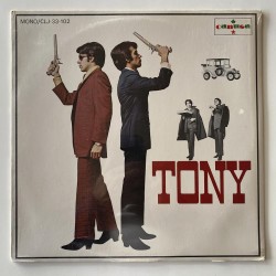 Tony Roman - Tony en 3 Dimensions CLJ-33-102