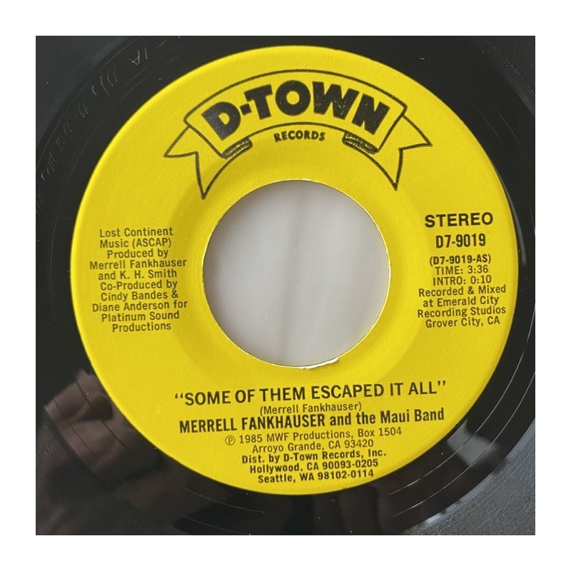 Merrell and the Maui Band - Some of them escaped it all D7-9019