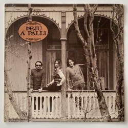 Þrjú Á Palli - Ljóð Jónasar Árnasonar Við Erlend Þjóðlög SG-036