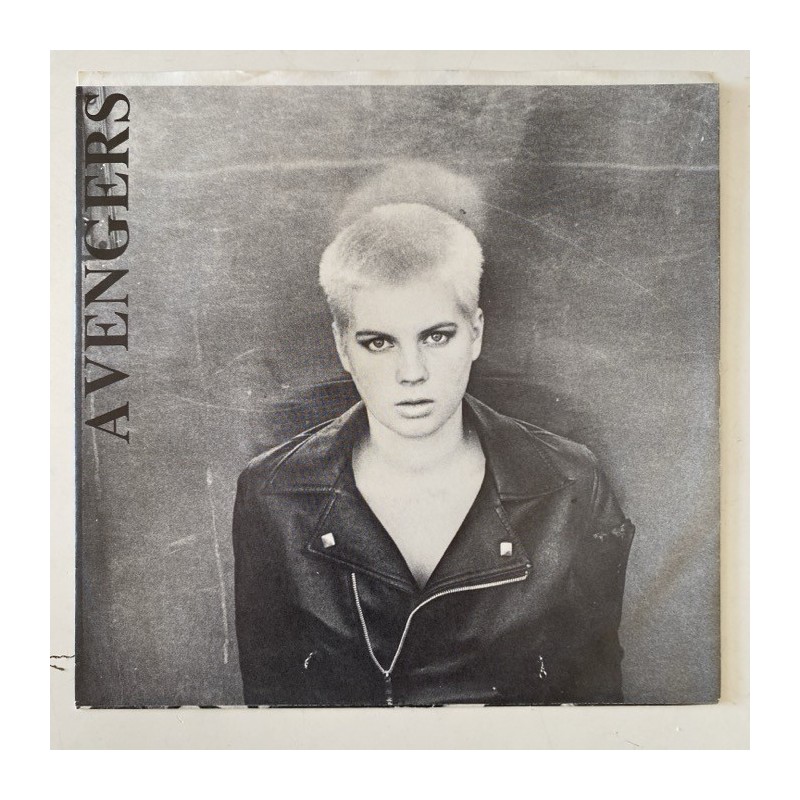 Avengers - Paint it Black CD006