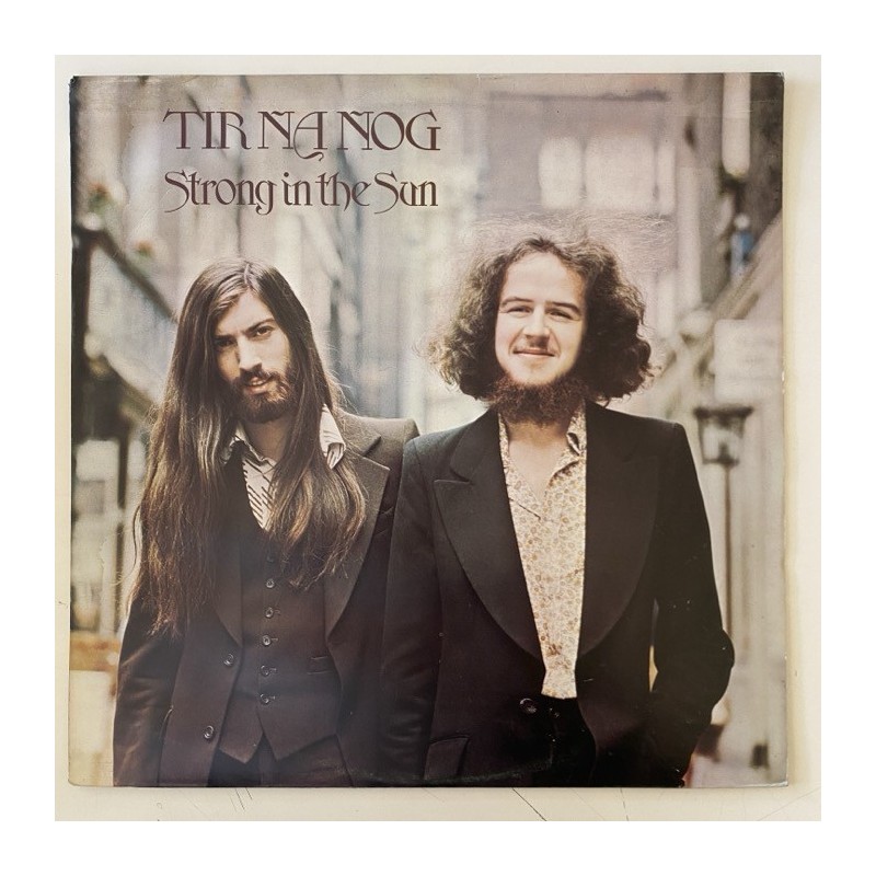 Tir Na Nog - Strong in the Sun CHR 1047