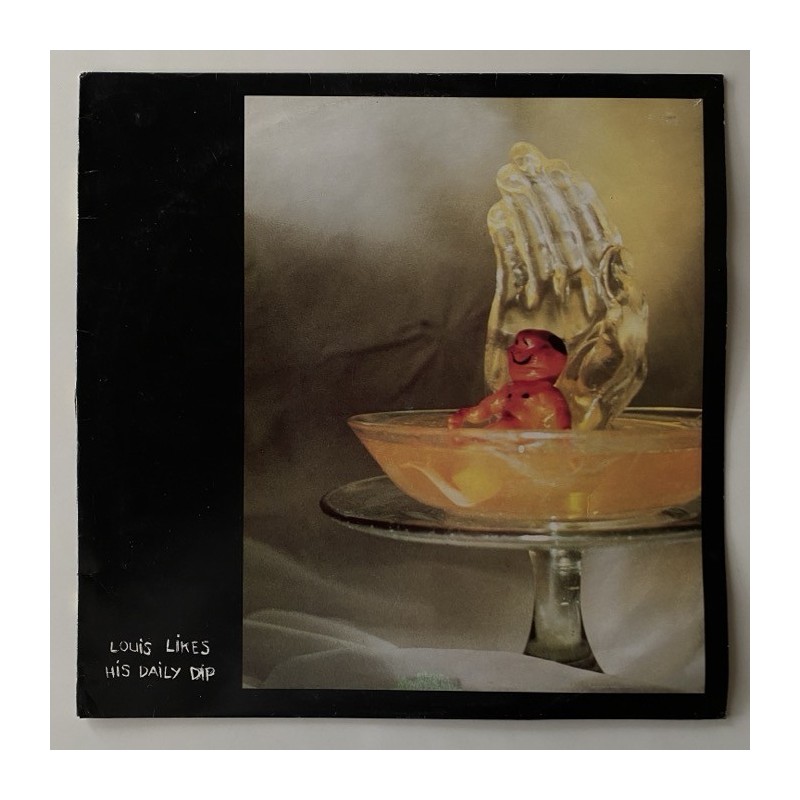 Tall Dwarfs - Louis Likes his daily Dip L20079