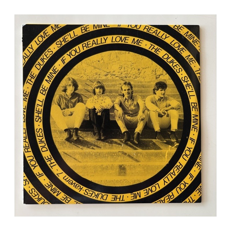 The Dukes - She’ll be Mine K7-005