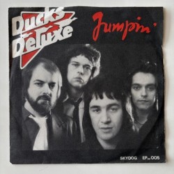 Ducks Deluxe - Jumpin’ EP-005