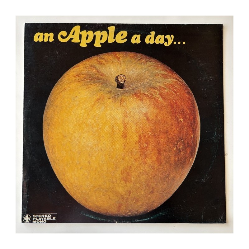 Apple - An Apple Day POLS 016