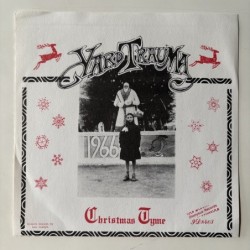 Yard Trauma - Christmas Time ID8403