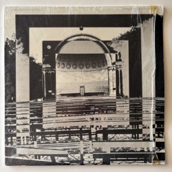 Tommy James & the Shondells - Cellophane Symphony SR-42030